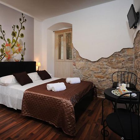 Rooms & Apartment Lasta Split Szoba fotó