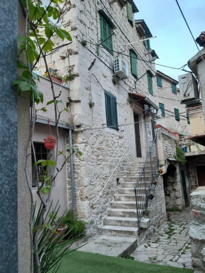 Rooms & Apartment Lasta Split Kültér fotó